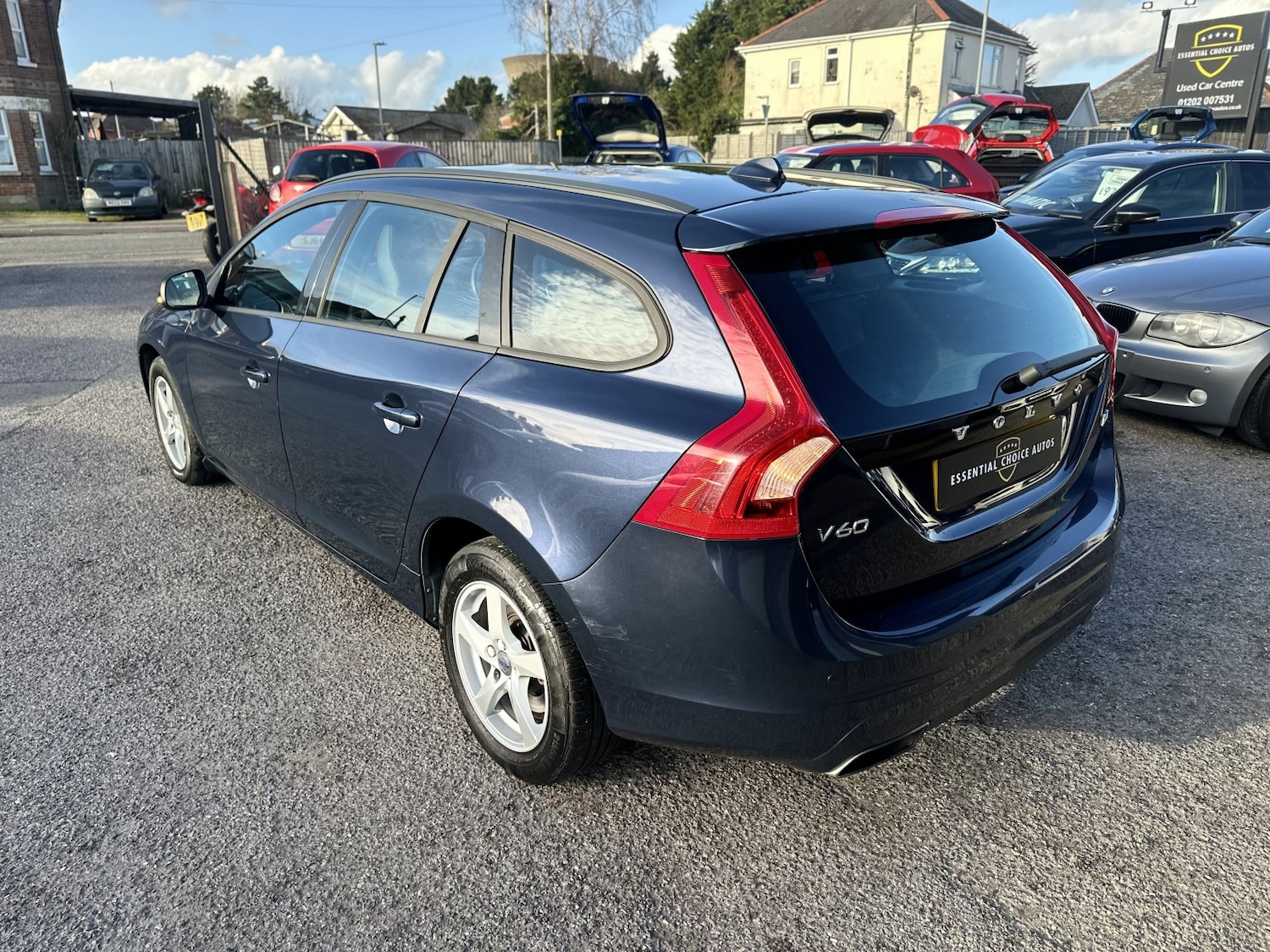 Used Volvo V60 2015 for sale - 77822267: Photo 6