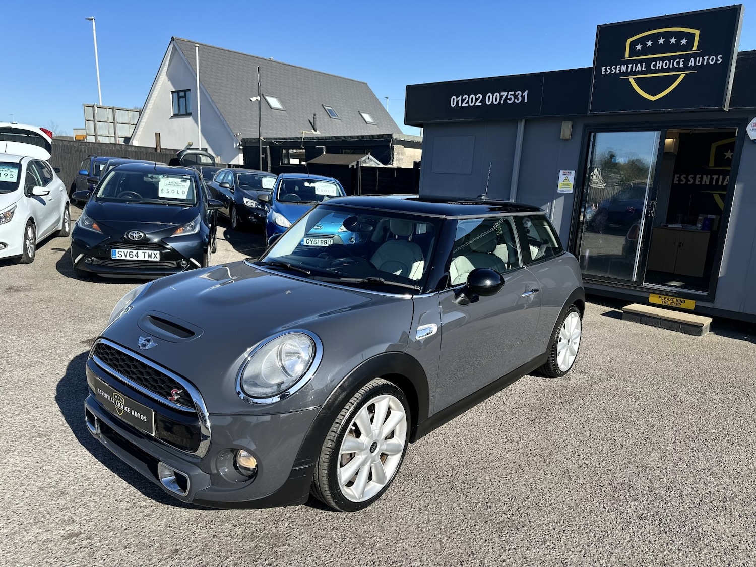 Used MINI Hatch 2014 for sale - 77981827: Photo 3
