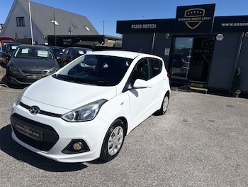 Used Hyundai i10 2015 for sale - 78659901: Photo