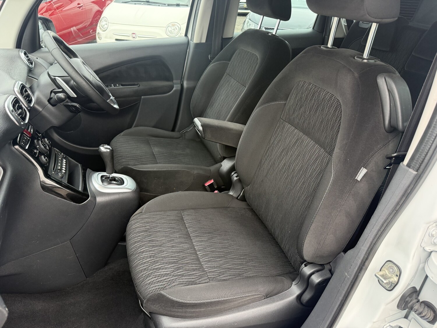 Used Citroen C3 Picasso 2013 for sale - 77822194: Photo 10