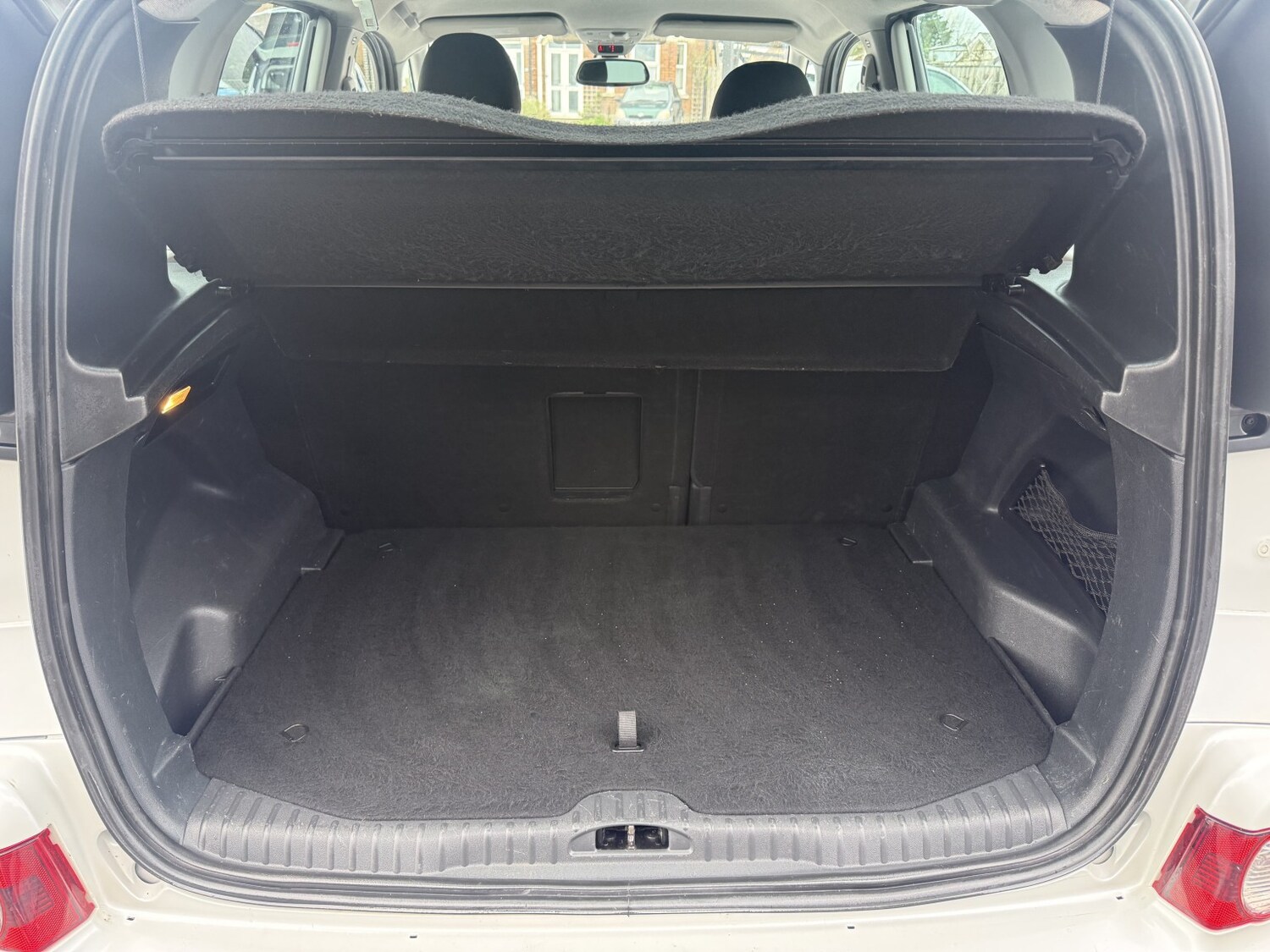 Used Citroen C3 Picasso 2013 for sale - 77822194: Photo 12