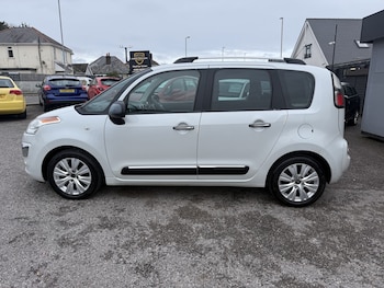 Used Citroen C3 Picasso 2013 for sale - 77822194: Photo