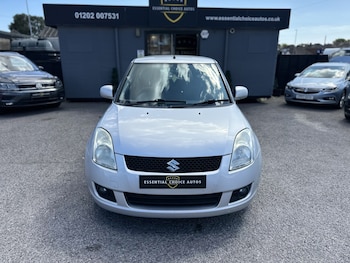 Used Suzuki Swift 2010 for sale - 79608564: Photo