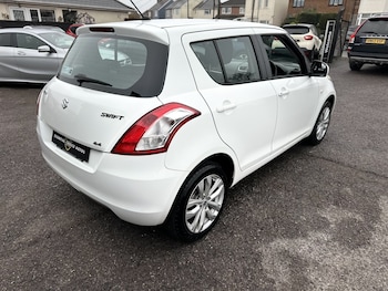 Used Suzuki Swift 2015 for sale - 77822230: Photo