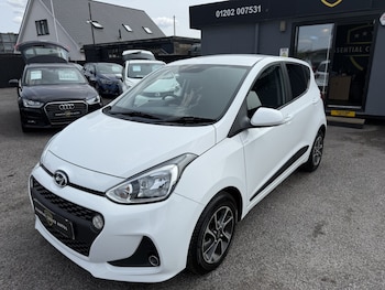 Used Hyundai i10 2017 for sale - 79240242: Photo