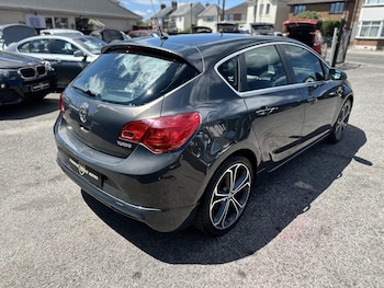 Used Vauxhall Astra 2014 for sale - 79105006: Photo