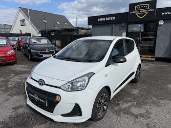 Used Hyundai i10 2018 for sale - 79495360: Photo