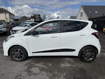Used Hyundai i10 2018 for sale - 79495360: Photo