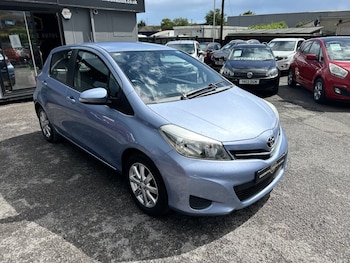 Used Toyota Yaris 2012 for sale - 78782399: Photo
