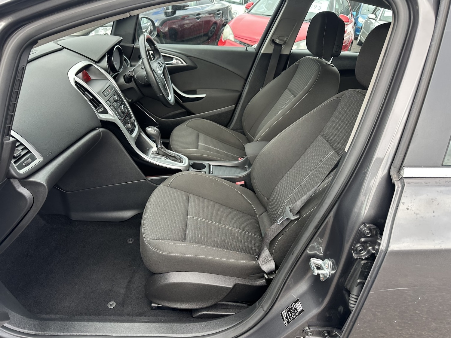 Used Vauxhall Astra 2012 for sale - 77822208: Photo 13