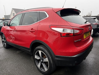 Used Nissan Qashqai 2015 for sale - 77822214: Photo