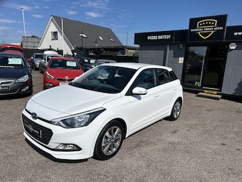 Used Hyundai i20 2015 for sale - 79311455: Photo