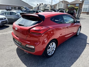 Used Kia Pro Ceed 2015 for sale - 79290312: Photo