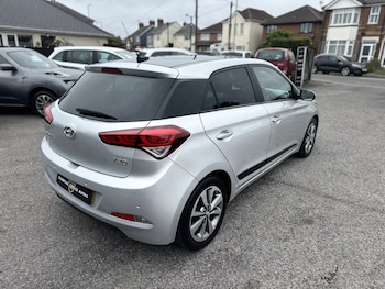 Used Hyundai i20 2015 for sale - 78903203: Photo
