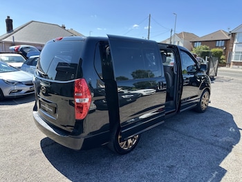 Used Hyundai i800 2017 for sale - 79323912: Photo