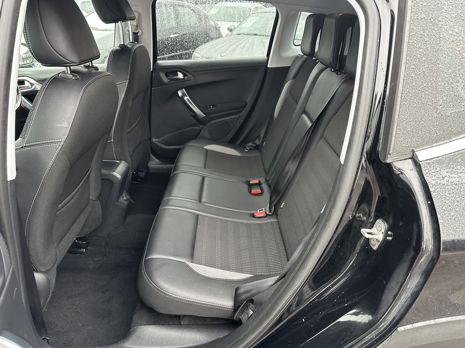 Used Peugeot 2008 2018 for sale - 77822263: Photo 12