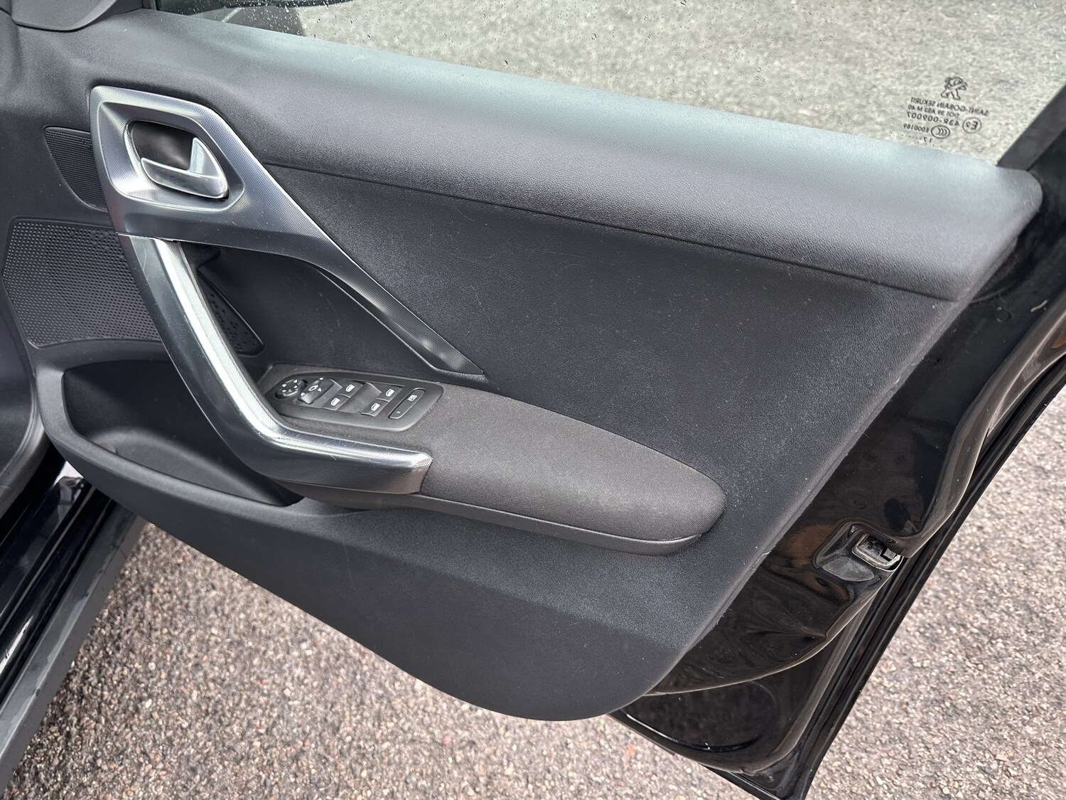 Used Peugeot 2008 2018 for sale - 77822263: Photo 17