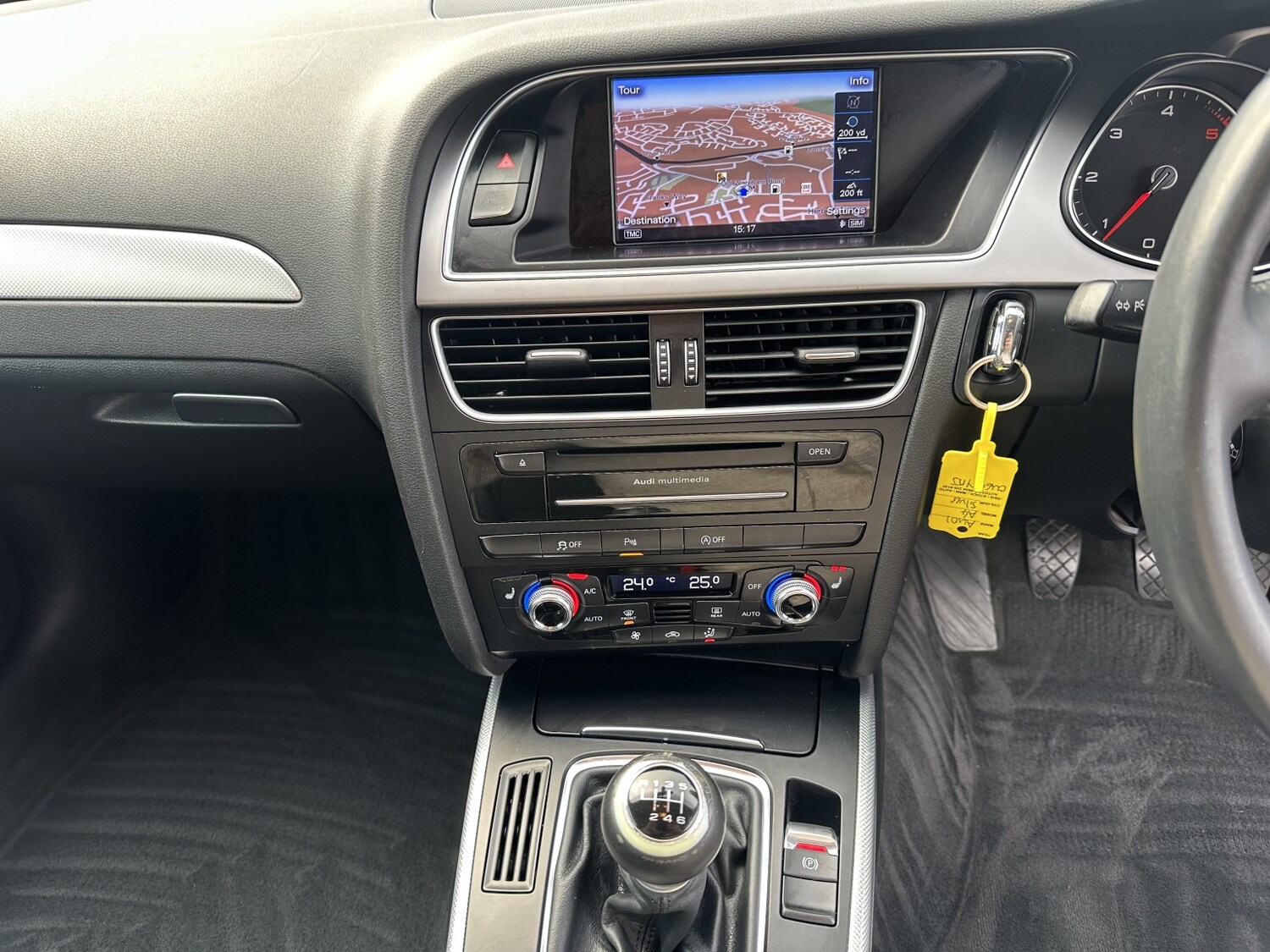 Used Audi A4 2014 for sale - 77822239: Photo 16