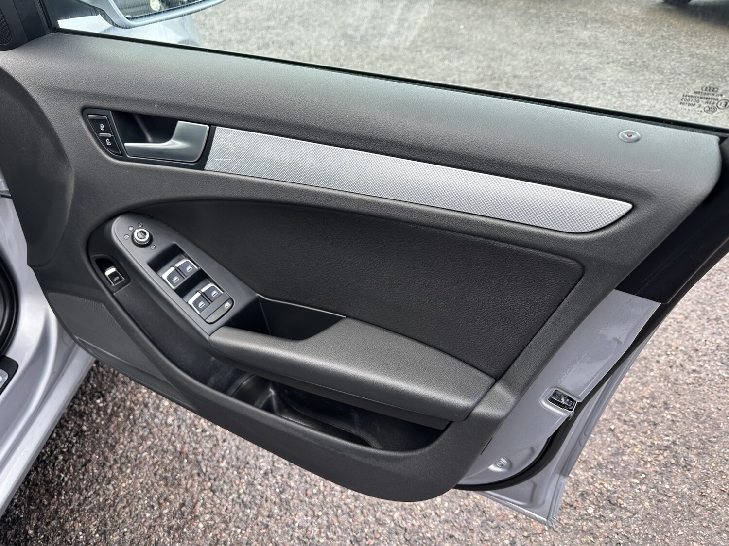 Used Audi A4 2014 for sale - 77822239: Photo 17