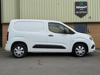 Used Vauxhall Combo 2020 for sale - 75589448: Photo