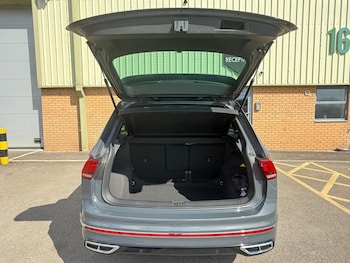 Used Volkswagen Tiguan 2024 for sale - 75246420: Photo