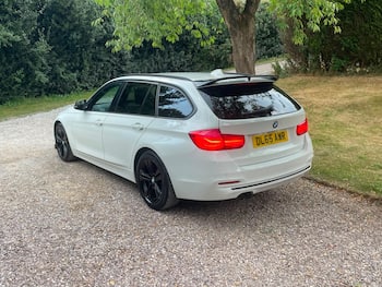 Used BMW 3 Series 2015 for sale - 79677421: Photo