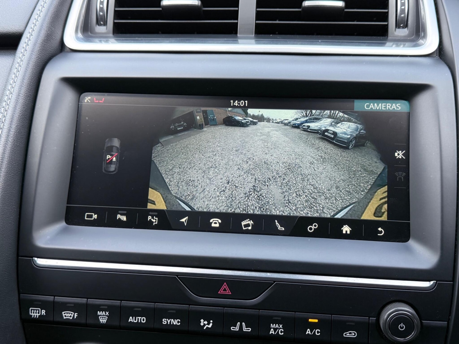 Used Jaguar E-Pace 2018 for sale - 77468036: Photo 28