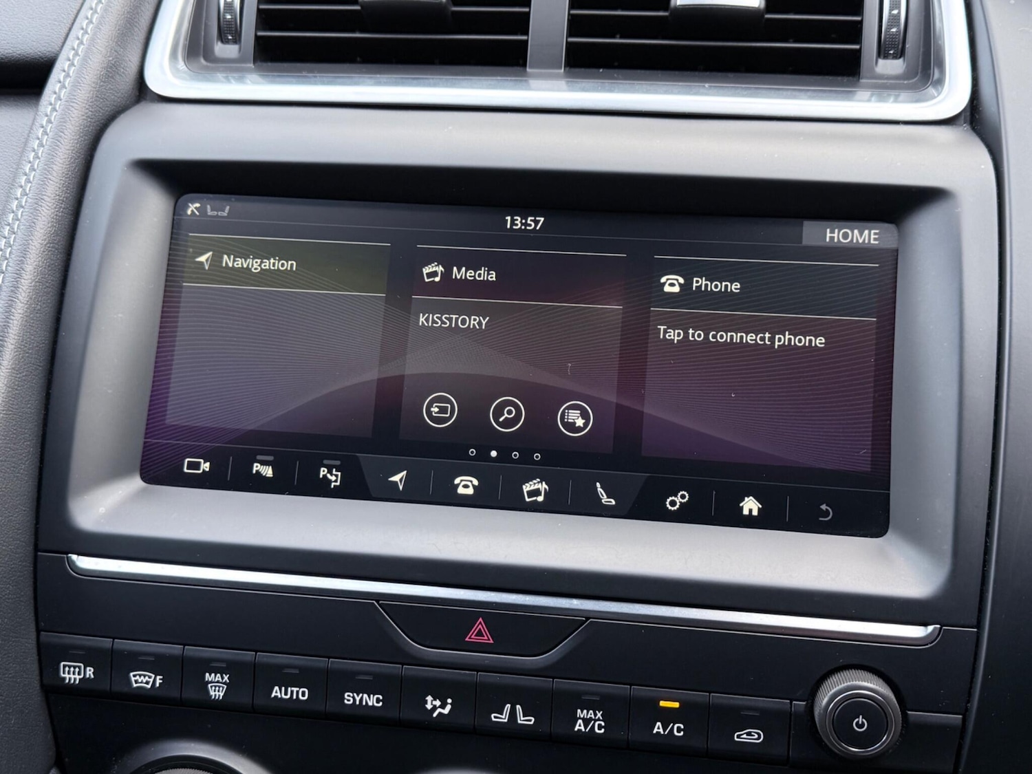 Used Jaguar E-Pace 2018 for sale - 77468036: Photo 30