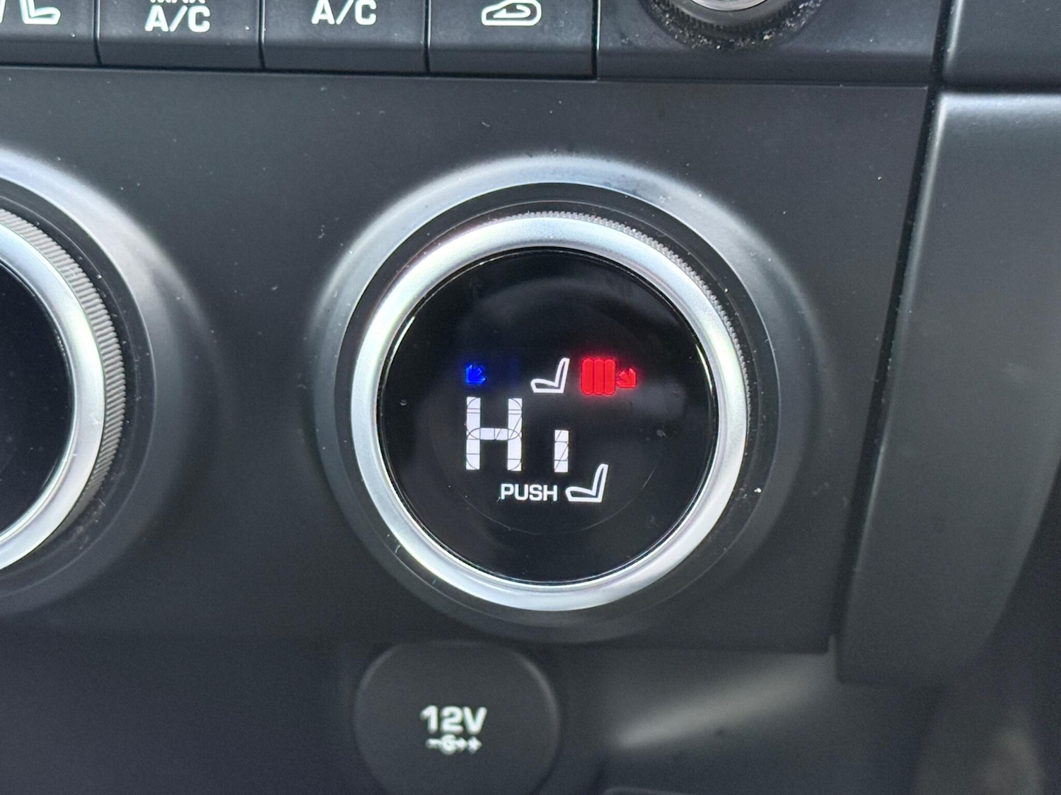 Used Jaguar E-Pace 2018 for sale - 77468036: Photo 36