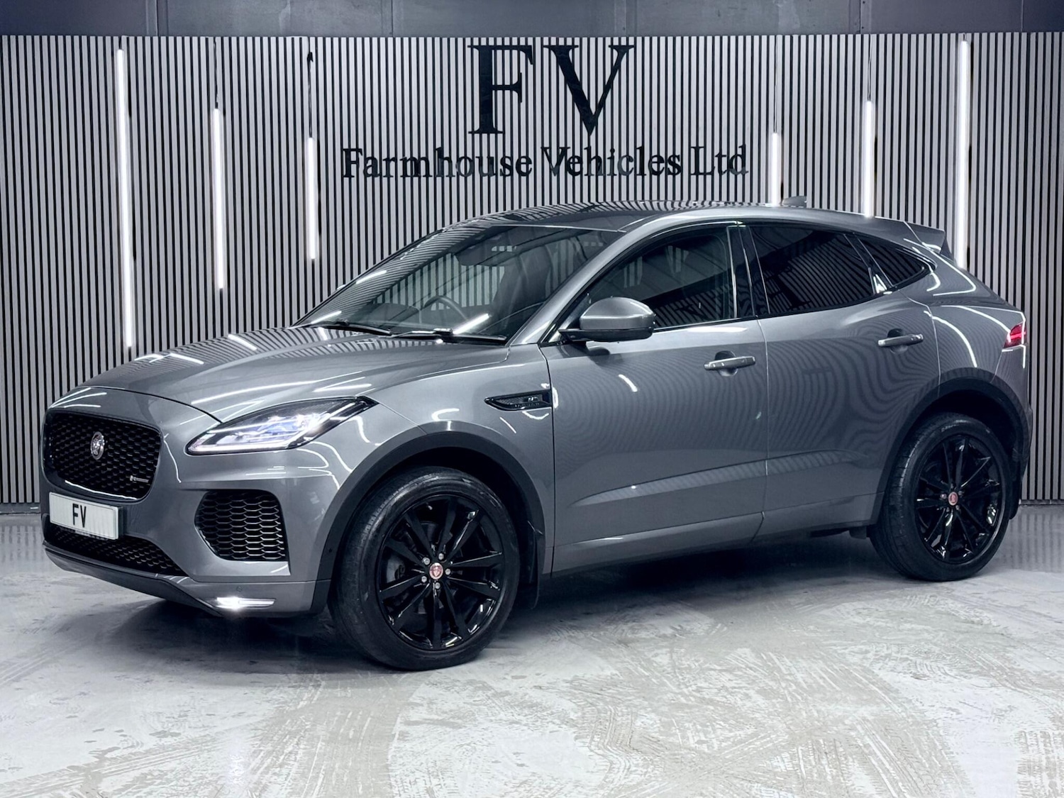 Used Jaguar E-Pace 2018 for sale - 77468036: Photo 7