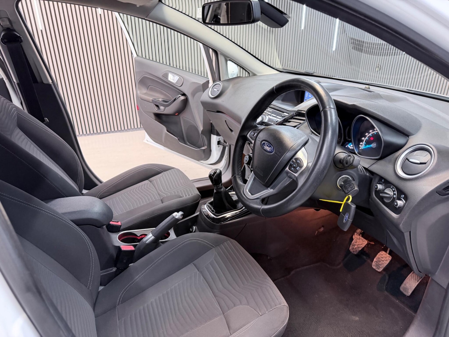 Used Ford Fiesta 2013 for sale - 78148180: Photo 23