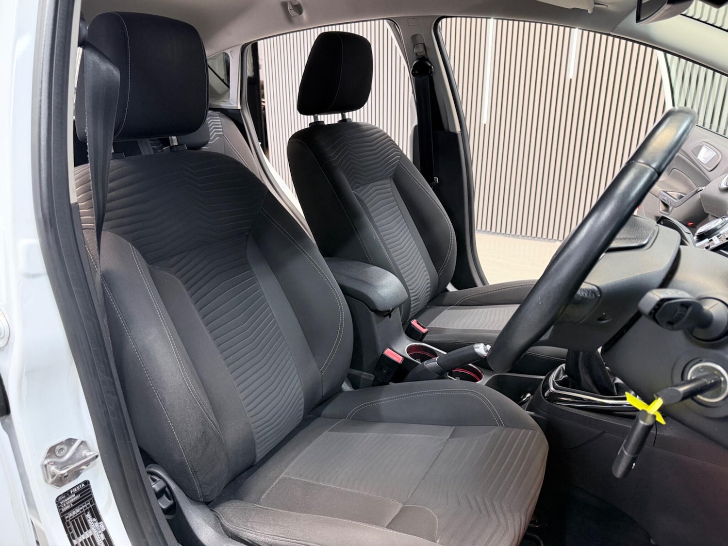 Used Ford Fiesta 2013 for sale - 78148180: Photo 24