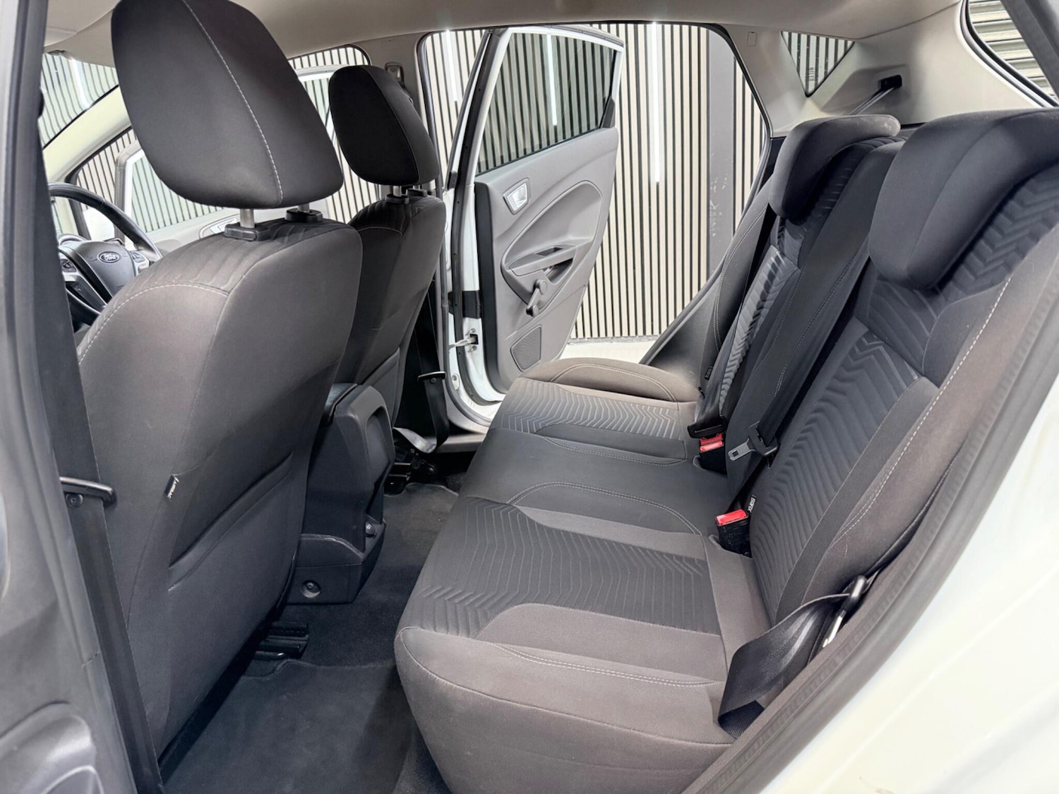 Used Ford Fiesta 2013 for sale - 78148180: Photo 27