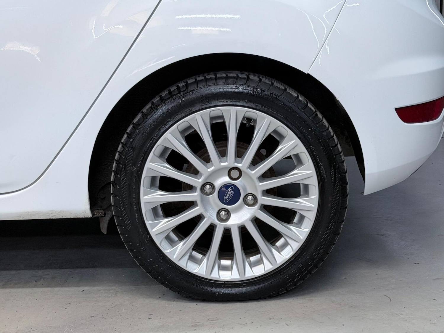 Used Ford Fiesta 2013 for sale - 78148180: Photo 9