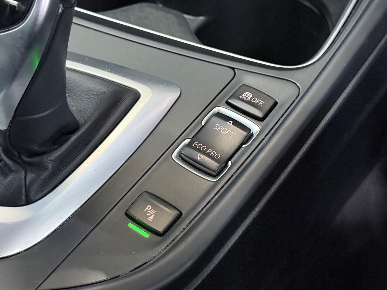 Used BMW 4 Series 2015 for sale - 77114177: Photo 43