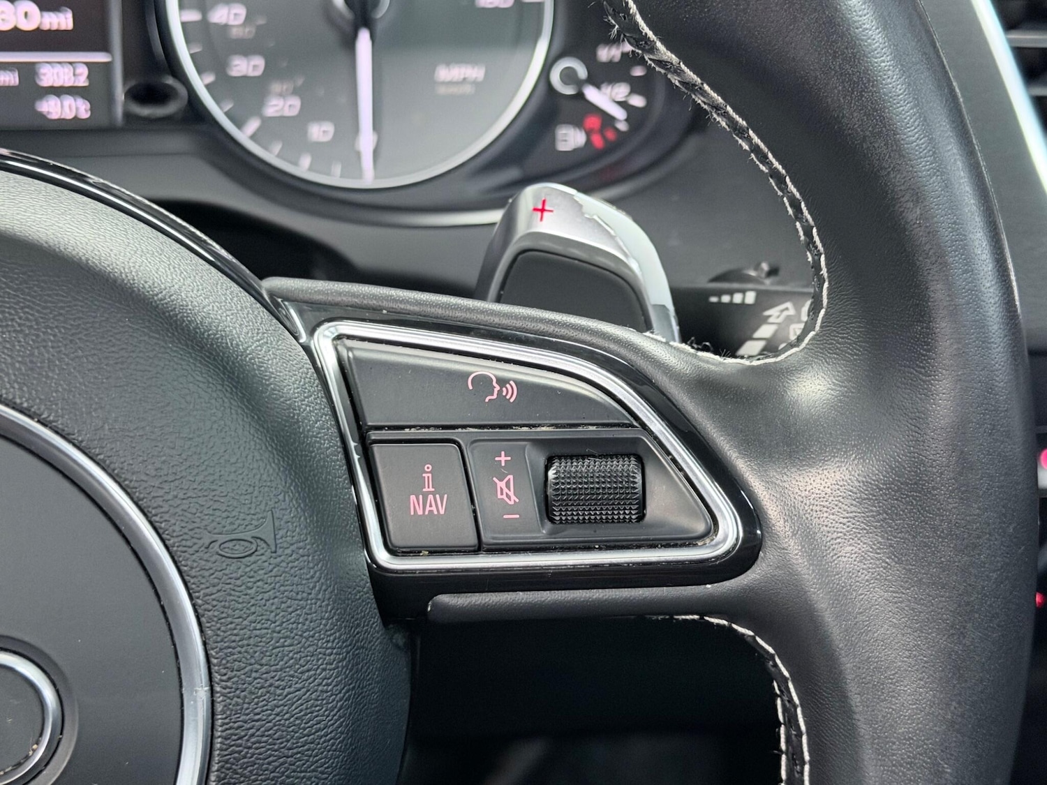 Used Audi Q5 2013 for sale - 77114175: Photo 54