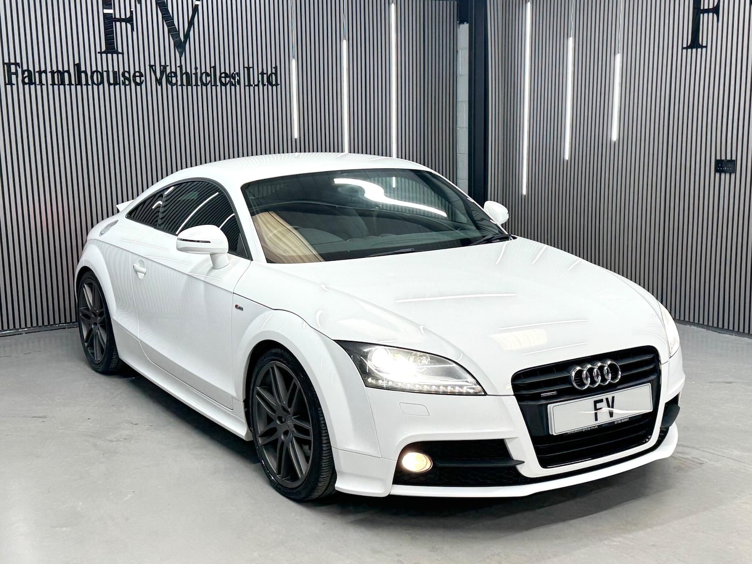 Used Audi TT 2011 for sale - 77114173: Photo 10