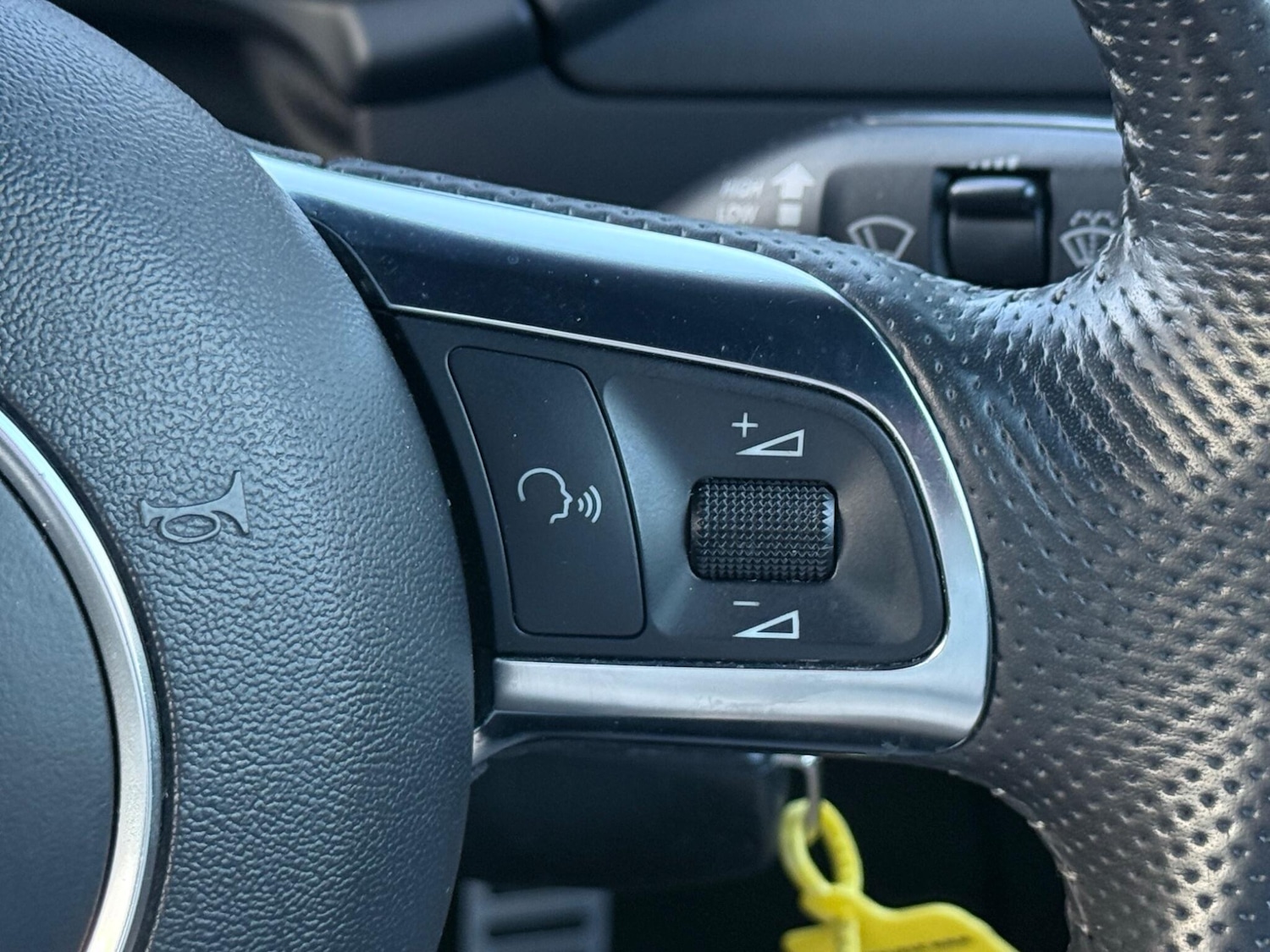 Used Audi TT 2011 for sale - 77114173: Photo 30