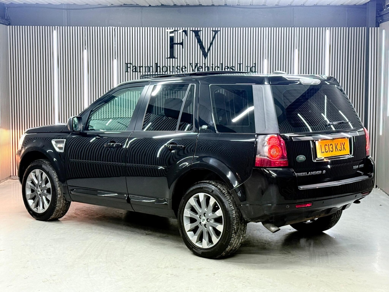 Used Land Rover Freelander 2013 for sale - 77114178: Photo 6