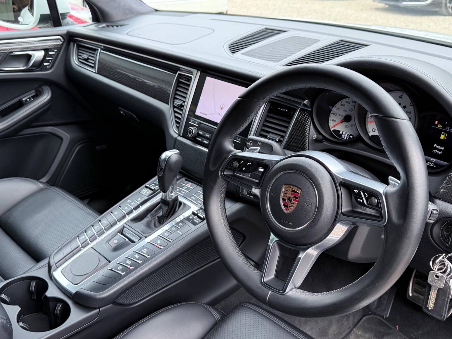 Used Porsche Macan 2016 for sale - 77114189: Photo 24