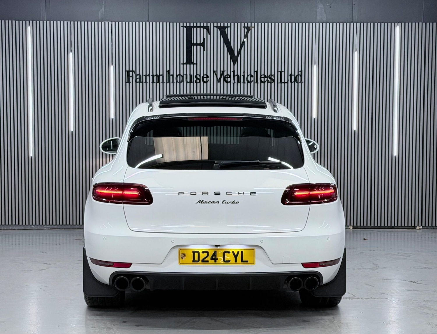 Used Porsche Macan 2016 for sale - 77114189: Photo 4