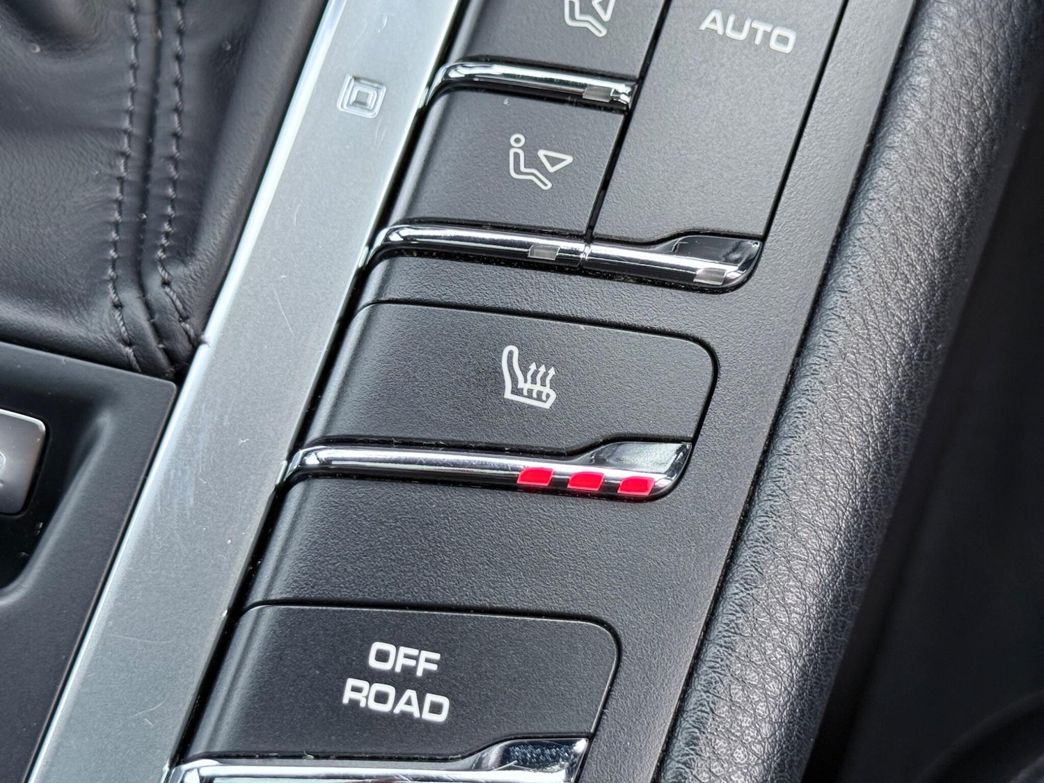 Used Porsche Macan 2016 for sale - 77114189: Photo 44