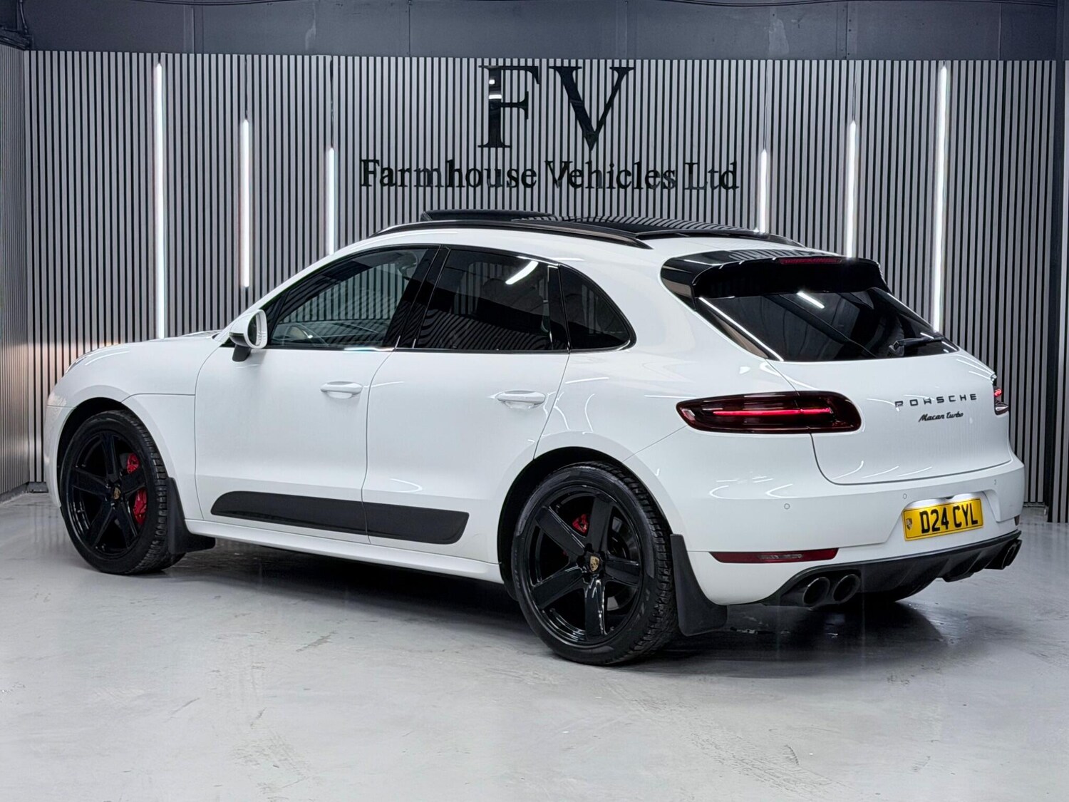 Used Porsche Macan 2016 for sale - 77114189: Photo 5