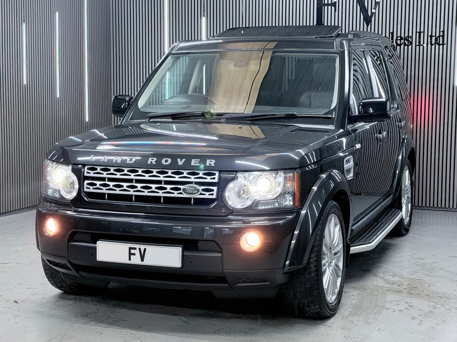 Used Land Rover Discovery 2013 for sale - 77114169: Photo 11