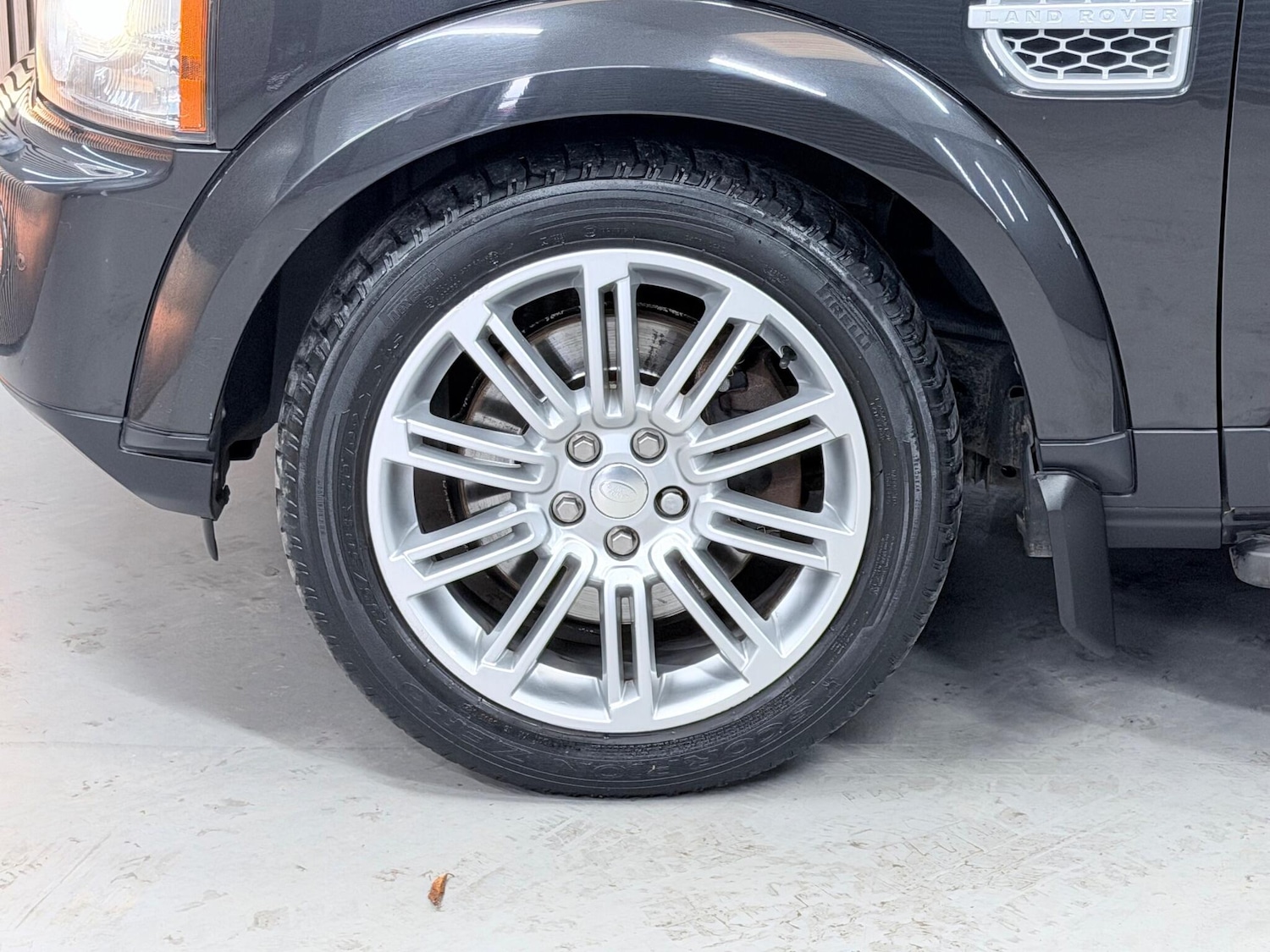 Used Land Rover Discovery 2013 for sale - 77114169: Photo 17