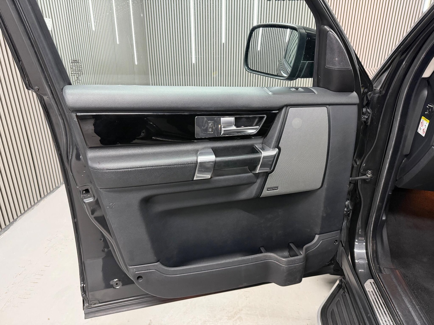 Used Land Rover Discovery 2013 for sale - 77114169: Photo 33