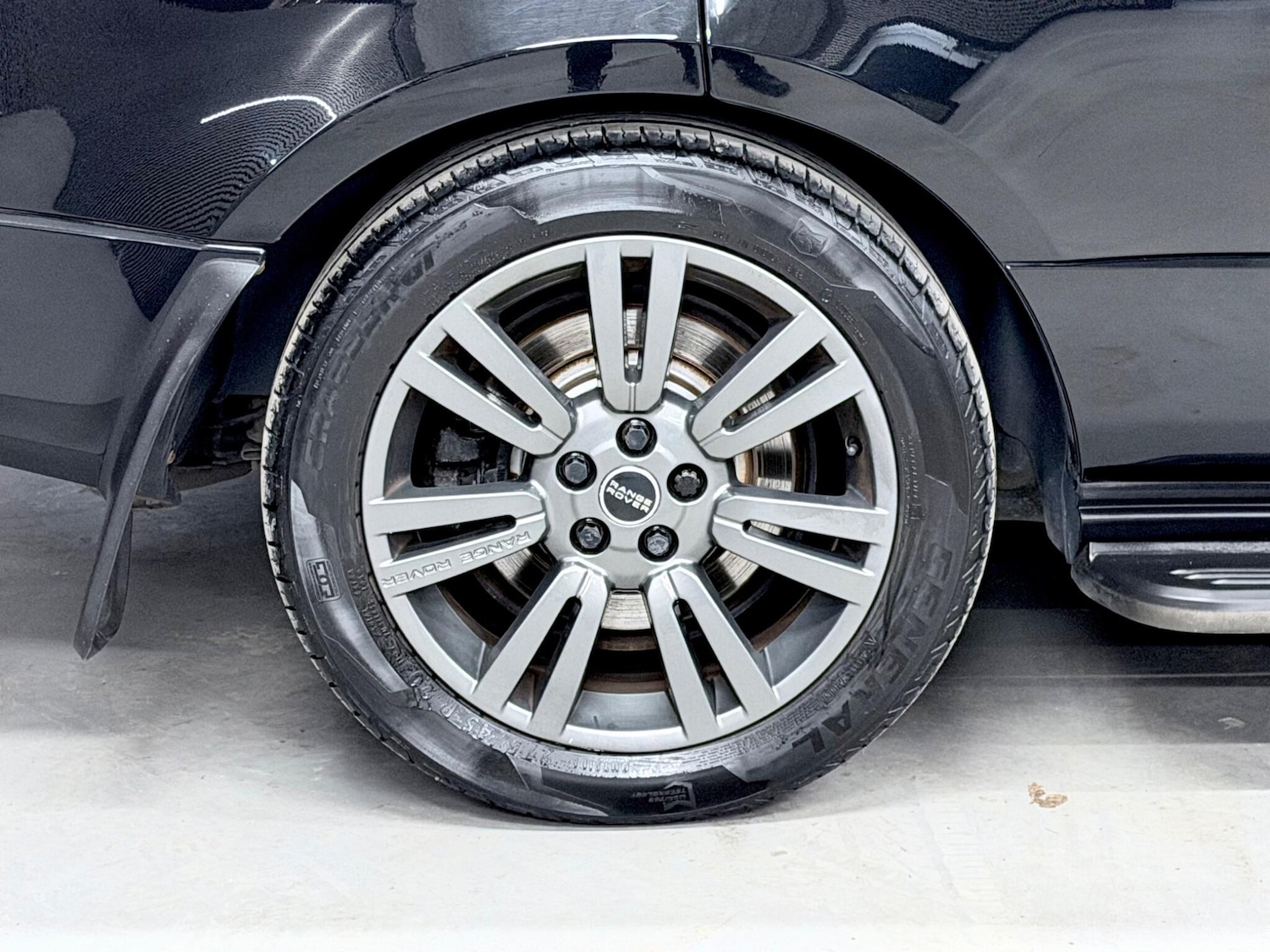 Used Land Rover Range Rover 2010 for sale - 77969712: Photo 17