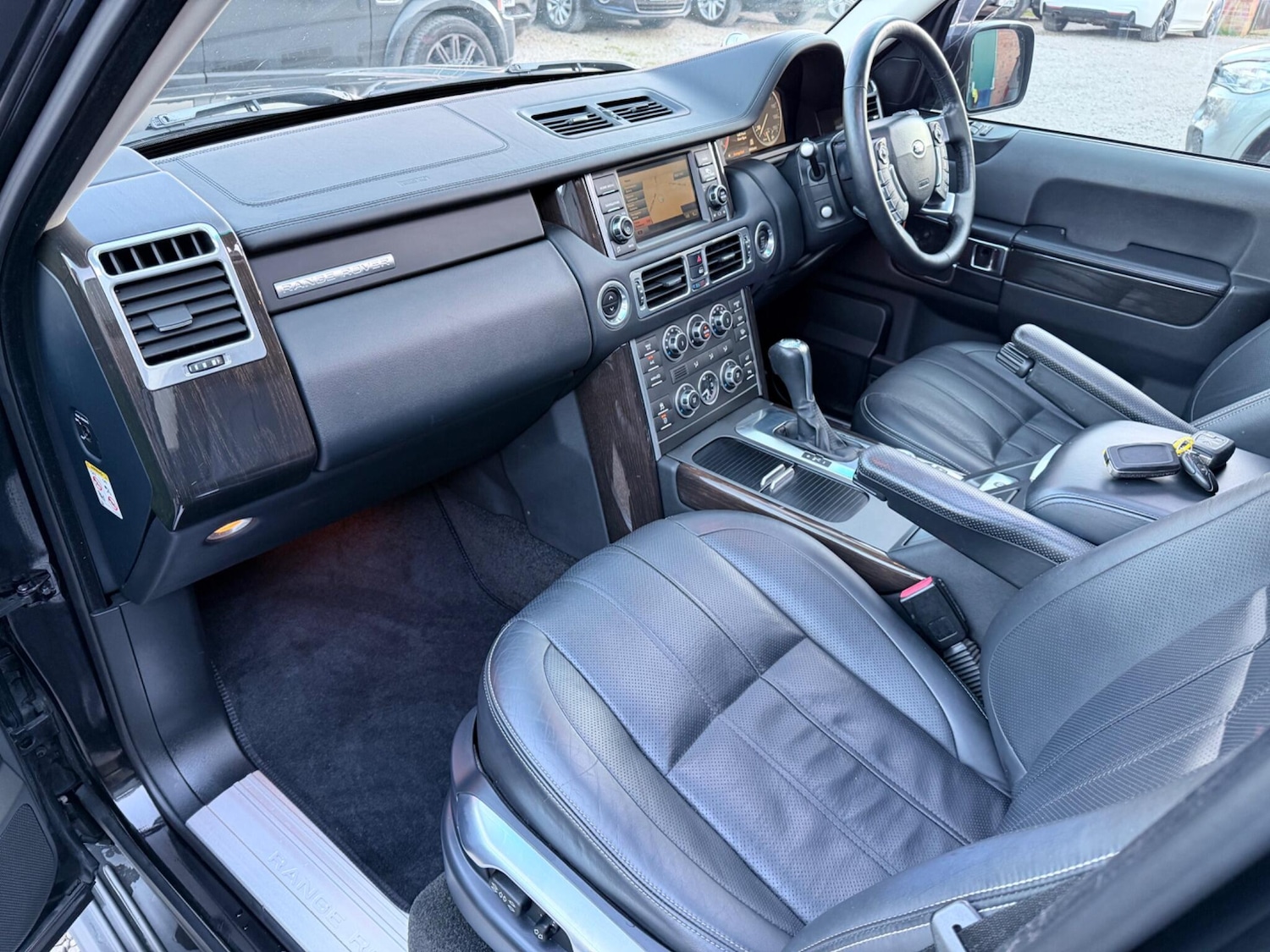 Used Land Rover Range Rover 2010 for sale - 77969712: Photo 19