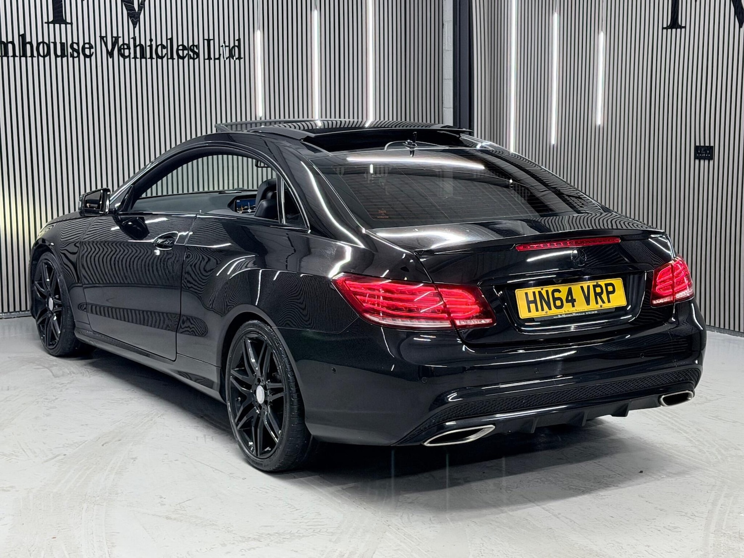 Used Mercedes-Benz E Class 2014 for sale - 77114168: Photo 14