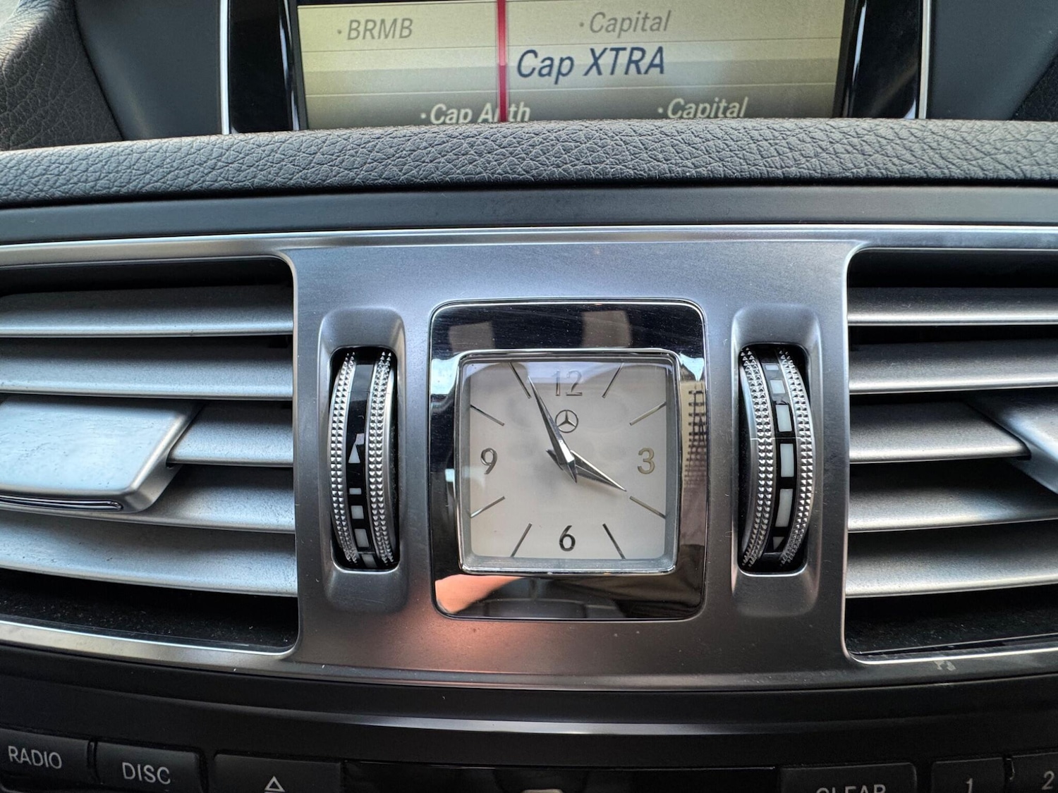 Used Mercedes-Benz E Class 2014 for sale - 77114168: Photo 19